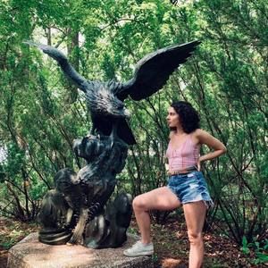 Meet your Posher, Laci